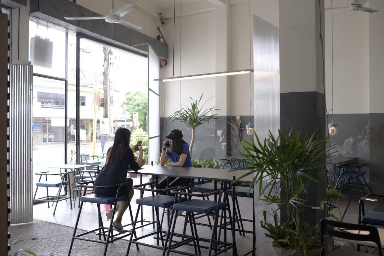 Soundsleep Hostel Chiang Rai Exterior photo